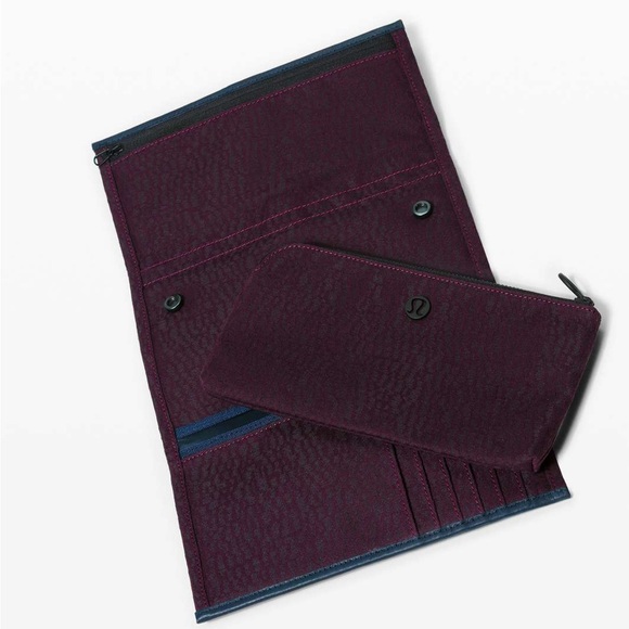 LULULEMON Test Of Time Stacked Jacquard Black Cherry Leather Trim Travel Wallet - Picture 4 of 15